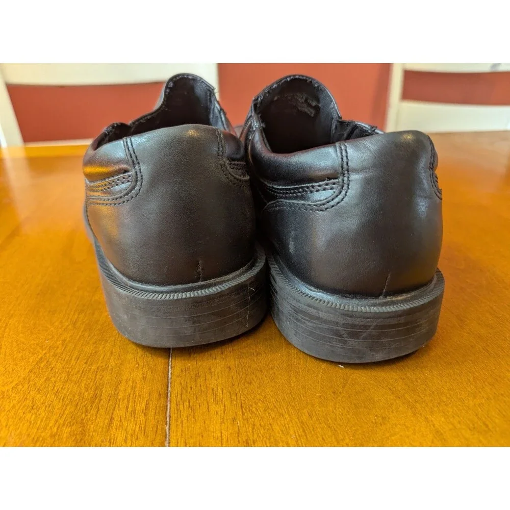 Dockers gently worn